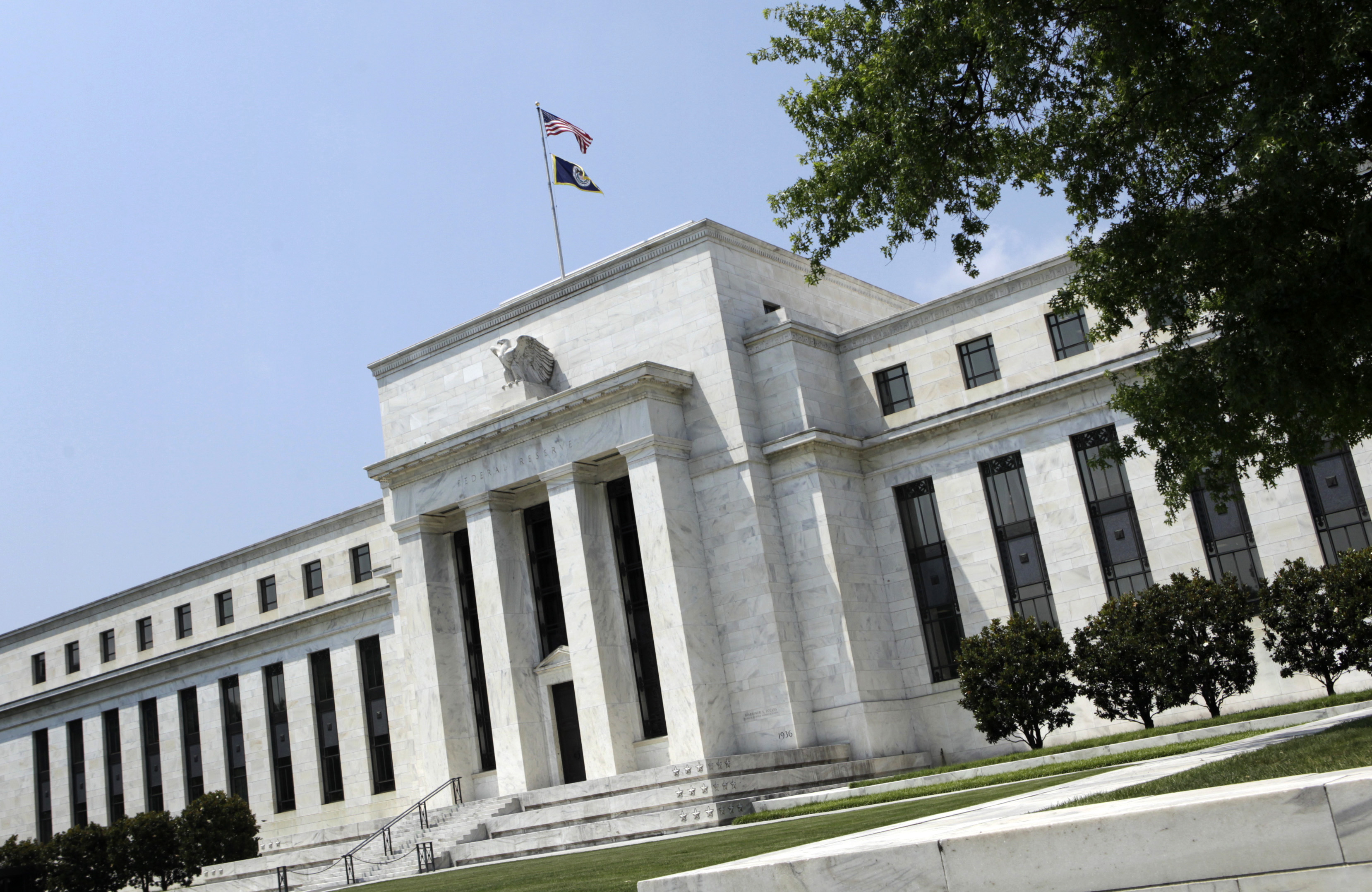 What tools does the Fed have left? Part 2: Targeting longer-term interest  rates | Brookings