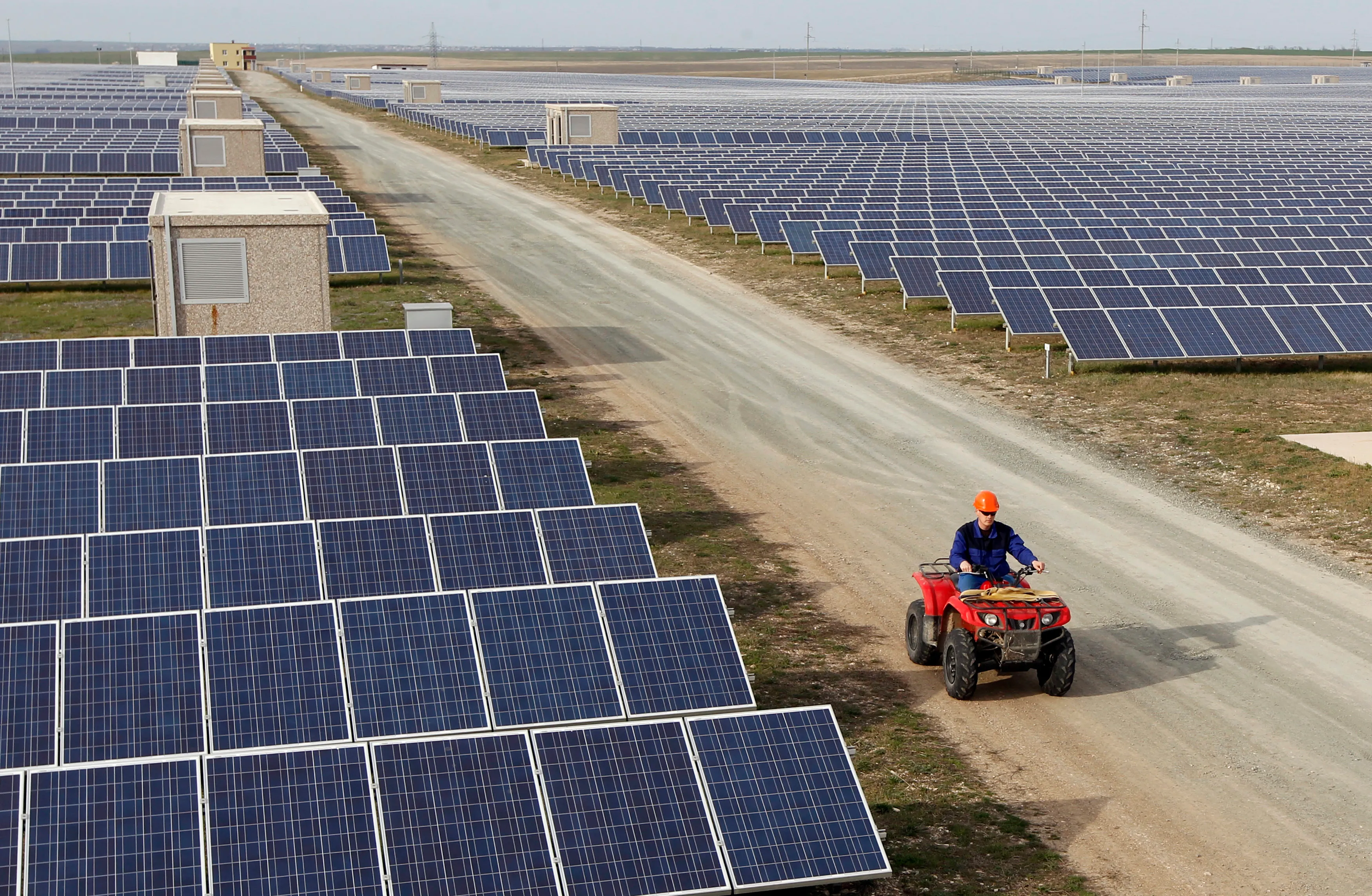Why the Best Path to a Low-Carbon Future is Not Wind or Solar Power |  Brookings