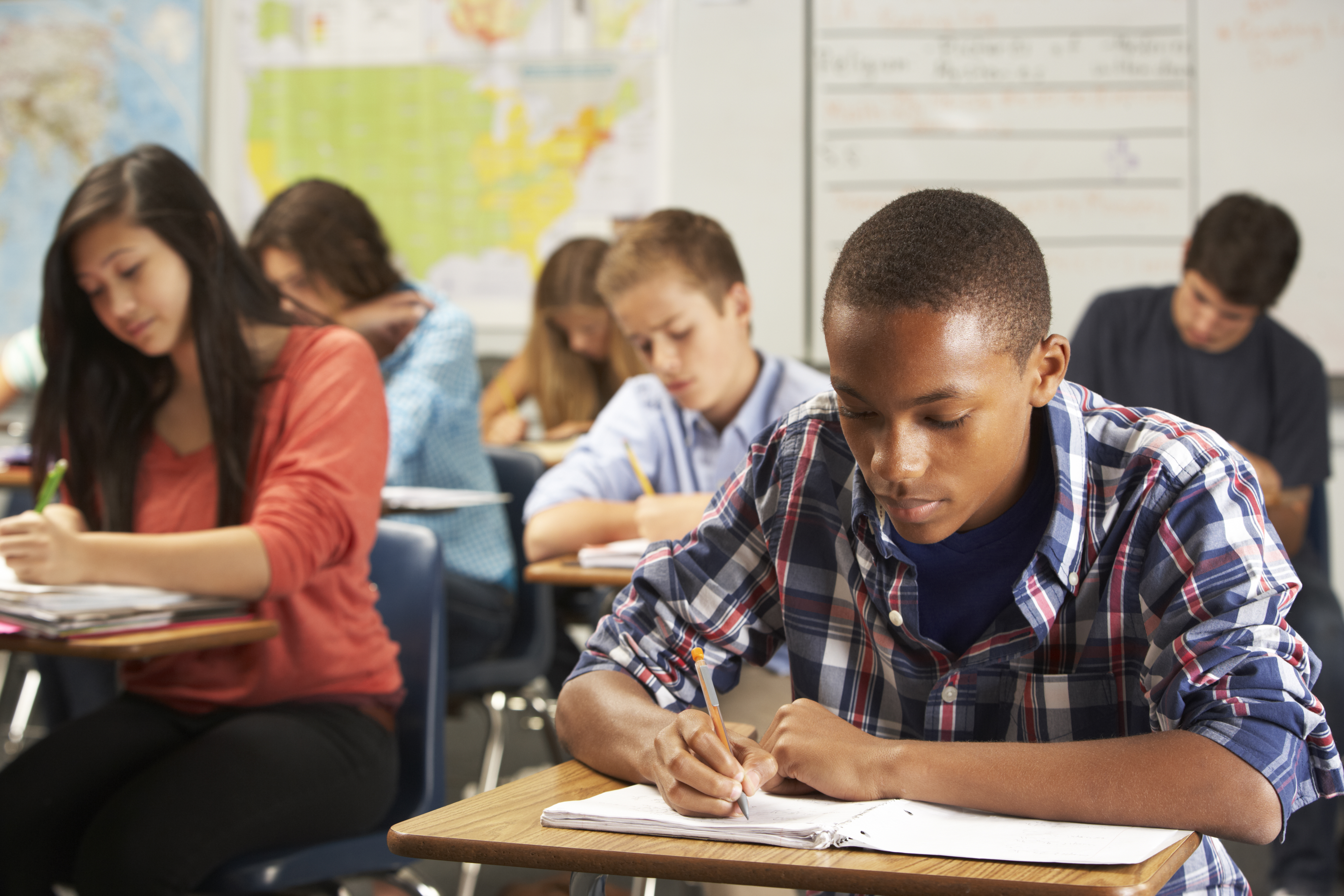 School. Школьники США. Школьники в Америке. Старшая школа в США. Образование в США школа.