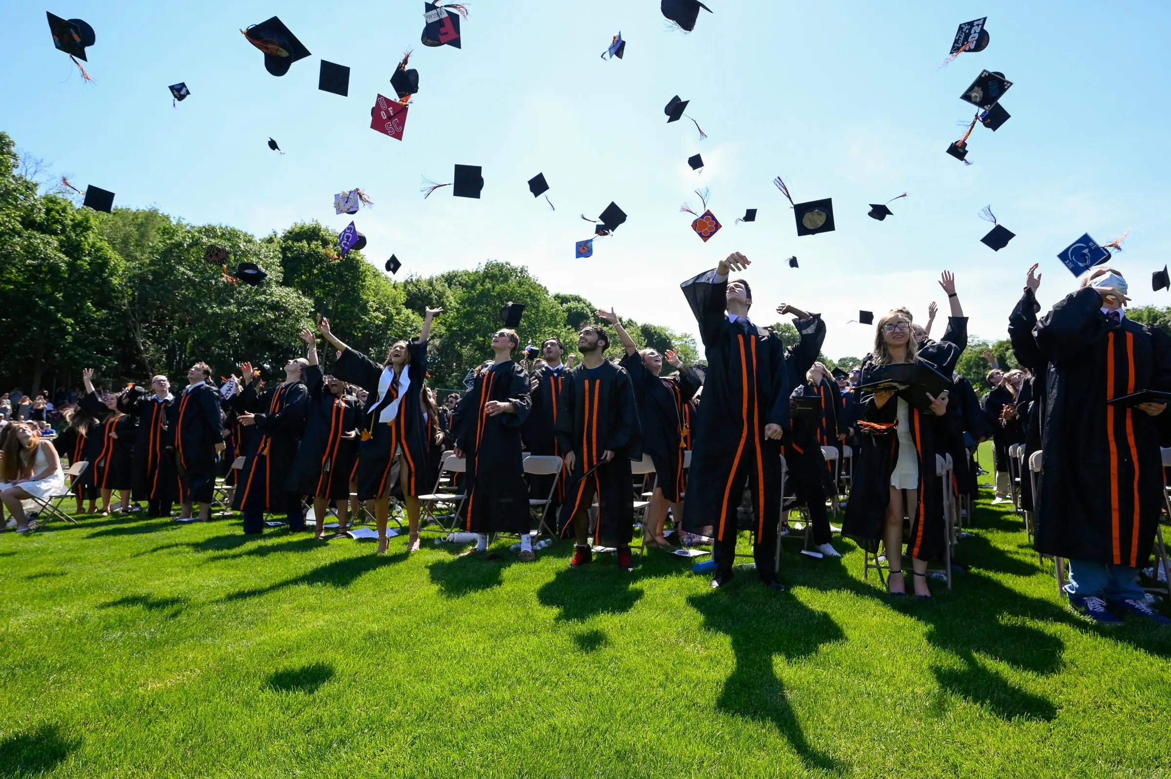 11 graduation cap designs from graduates of Kentucky colleges